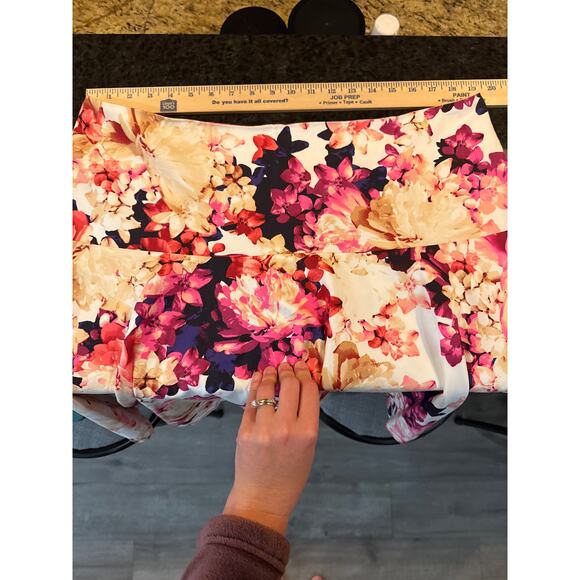 Lane Bryant Floral Skirt Size 18 - Picture 7 of 8